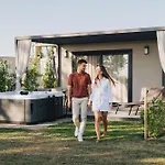 San Servolo Wellness Homes ブイェ