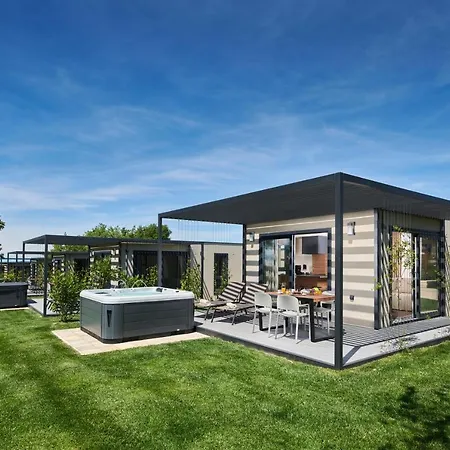 San Servolo Wellness Homes Feriepark 5*